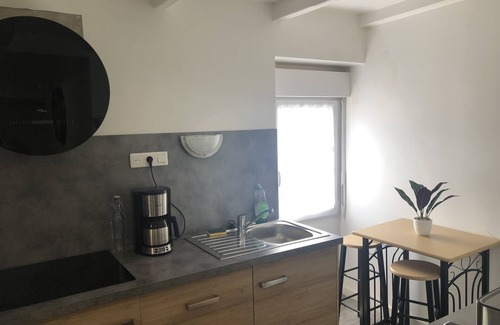 Kerherou Apartment | Modern Oceanfront Escape Near the Port - Rated 9.4/10