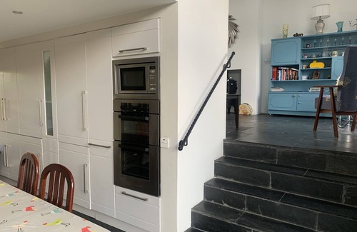 Dungloe Cottage | Pet-Friendly Lough Meela Lodge in Dungloe, Donegal