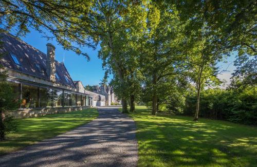 Mohill Hotel | Experience Elegance at Lough Rynn Castle Hotel