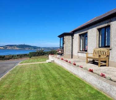 Newtownards House | Top-Rated Loughinvar in Newtownards: Family-Friendly Stay