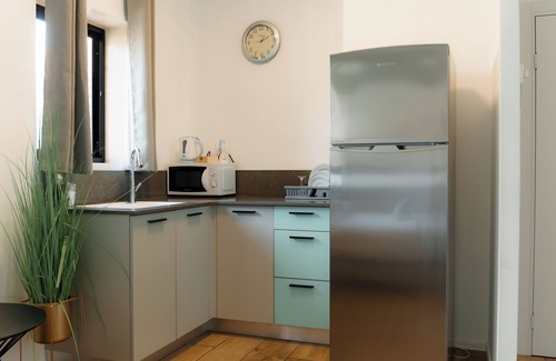 Haifa Hotel | Comfortable Guest House Talpiot with Breakfast & Family Amenities