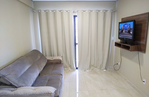 Esplanada Apartment | Cozy Retreat at Louise Building - Apt 202 with Kitchen