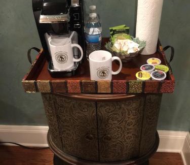 Milton Bed & Breakfast | Delightful Louisiana Cajun Mansion: Eco-Friendly Retreat