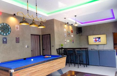 Hin Lek Fai Villa | Relax at Lounge in Loft HuaHin Pool Villa with Hot Tub