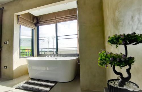 Hin Lek Fai Villa | Relax at Lounge in Loft HuaHin Pool Villa with Hot Tub