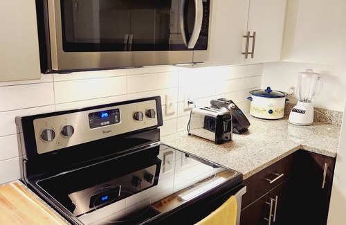 Southside Apartment | Indulge in Comfort with Child-Friendly Amenities