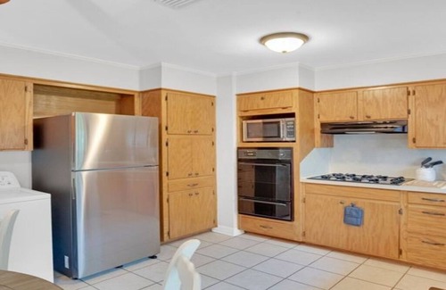 Bossier City House | Relax at Lounge on Logan | Sleeps 6 & Pet Friendly Stay