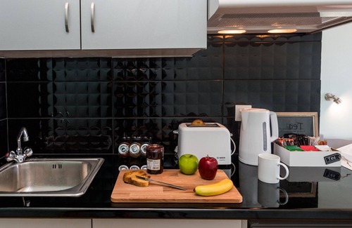 Vlachata Apartment | Unforgettable Views at Studio Marinos - Guest Rated 10/10