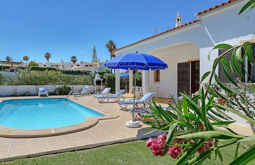 Sesmarias Villa | Lourenço Villa: Private Pool & Ocean View Near Amenities