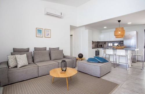 Vlicha Villa | Experience Louzoia Bay Villa Rhodes - Oceanfront Bliss Awaits