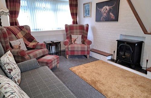 Biggar House | Lovaly former old schoolhouse in the heart of biggar