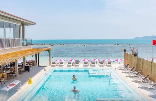 Chaweng City Center Hotel | Discover LOVE Beach Club Koh Samui with Private Oceanfront Access