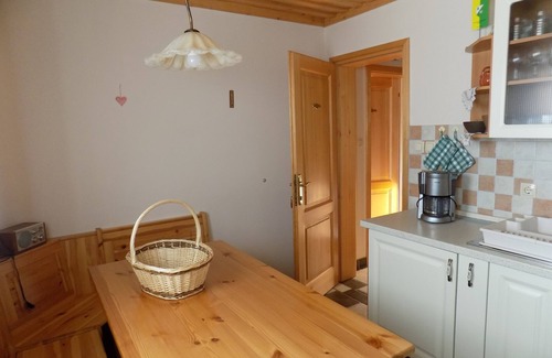 Slovenska Bistrica Apartment | Experience Nature's Beauty at Apartma Zeleni Dragulj, Slovenia