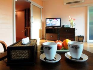 Sangkhla Buri Resort | Discover Love Bridge House: Family-Friendly Retreat