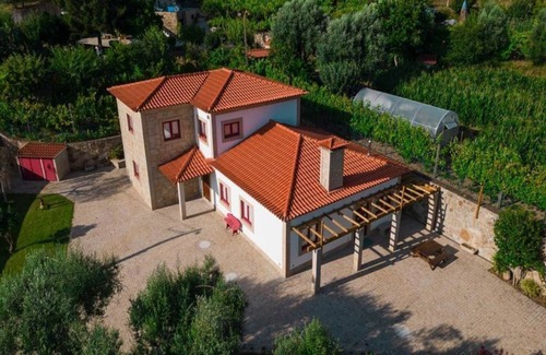 Ponte de Lima House | Enchanting Love Farm Retreat near Ponte de Lima