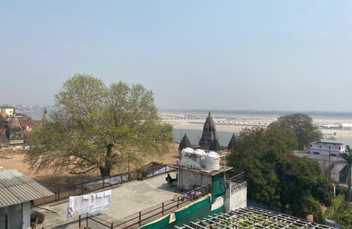Varanasi House | Experience the River Ganga at Love Ganga Guest House