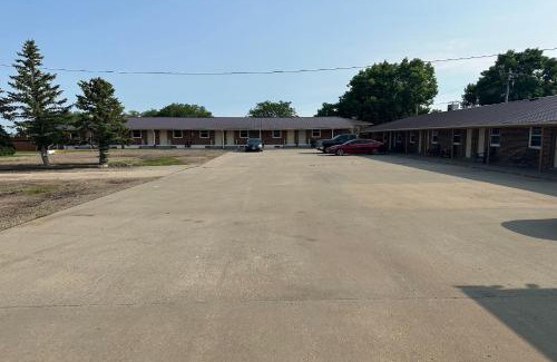 Murdo Hotel | Cozy Retreat at Love Hotels Murdo on Interstate 90