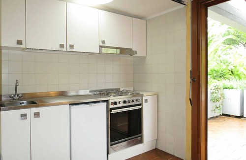 Castiglione della Pescaia House | Charming Villa Apartment for 4 with Pool and Ocean View