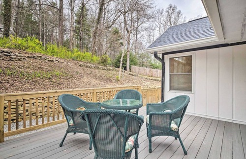 Laurel Park House | Experience Joyful Living at Laurel Park with Family Amenities