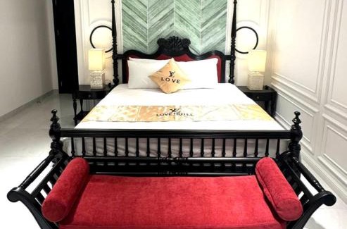 Hoc Mon Hotel | Love Luxury Hotel Bà Điểm