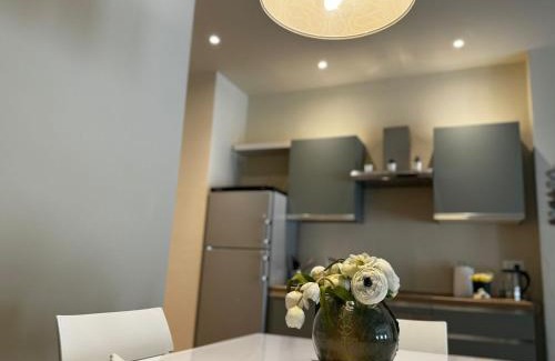 Crema House | Family-Friendly Retreat at Love Me Bianca 1 - Guest Rated 9.8