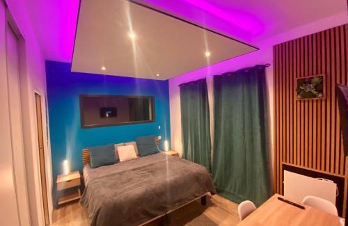 Aussonne Apartment | Convenient Suites Near MEETT & Airport with Pool Access