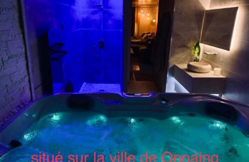 Onnaing Hotel | Love room