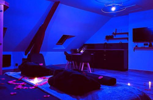 Chateau-Landon Apartment | Romantic Getaway at Love Room Le Chalet with Jacuzzi & Sauna