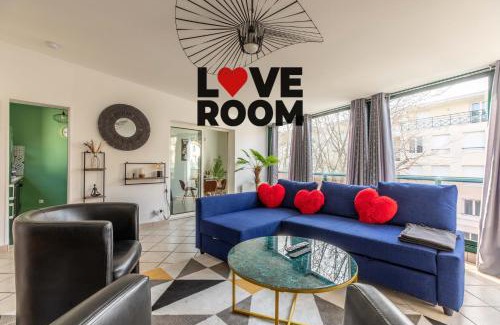 Chamalieres Apartment | Romantic Getaway at LOVE ROOM ou pas ! Chamalières