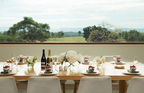 Lovedale House | Discover Lovedale Harvest Views House - Family-Friendly Retreat