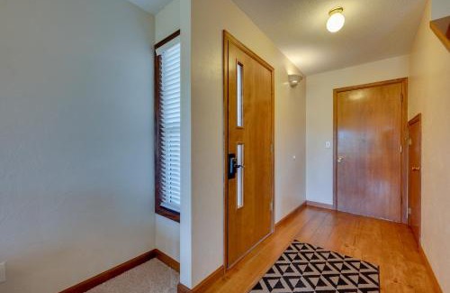 Loveland House | Ideal Loveland Townhome Steps from Lake and Park