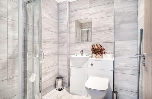 Preston Apartment | Cozy Central Preston Apartment - Perfect for Families