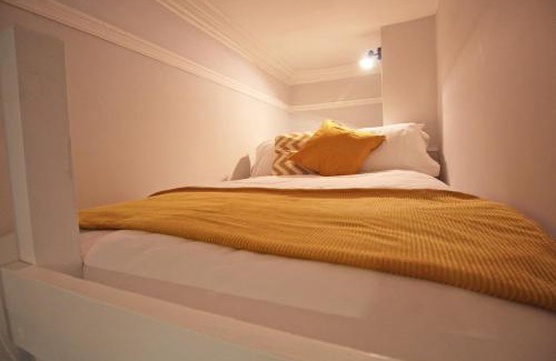 Ely Apartment | Cozy 1 Bed Serviced Apartment in Family-Friendly Cambridgeshire
