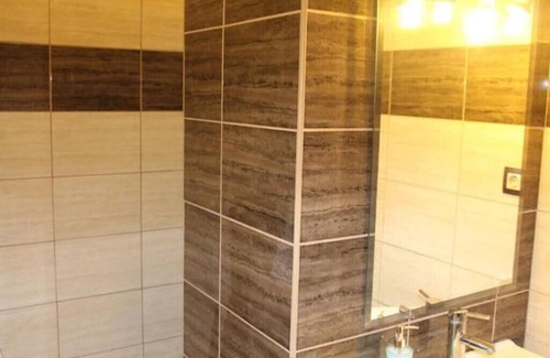 Palace District Condo | Lovely 1 bedroom condo in city center