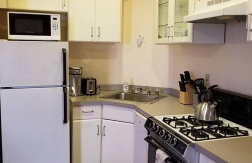 Adams Morgan Bed & Breakfast | Charming 1 BR in Adams Morgan - Walk to Attractions!