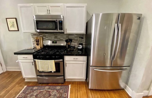 Greater Belhaven Apartment | Convenient 1 BR Steps from Belhaven Town Center