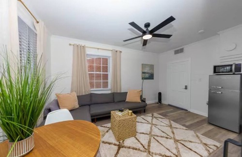 New Bern Apartment | Inviting 1 BR Apartment with King Bed, Pet Friendly Stay
