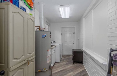 New Bern Apartment | Inviting 1 BR Apartment with King Bed, Pet Friendly Stay