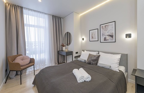 Kaunas Apartment | Lovely 1BD Central Apartment by Hostlovers