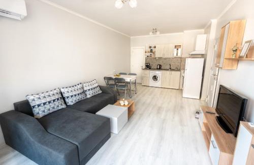 Plovdiv Apartment | Cozy 1-Bed Apartment for 4 with Free Parking & Kid Friendly