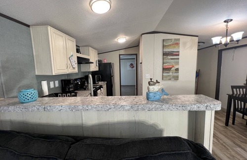 Port Lavaca House | Coastal Retreat: 2-Bedroom Home with Oceanfront Views