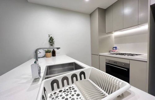 Sydney Olympic Park Apartment | Stylish 2 Bedroom Apartment Near Sydney Olympic Park