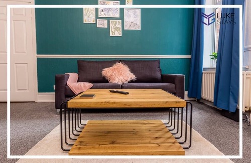 Newcastle-upon-Tyne Apartment | Cozy 2-Bed Flat with Wifi Near Avondale Park