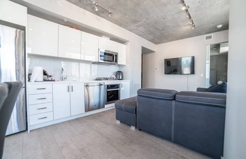 Connaught Condo | Charming Downtown Condo with 2 Beds and Family-Friendly Amenities
