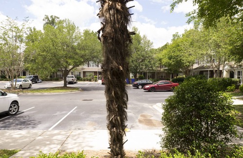 North Charleston House | Cozy 2 Bedroom Townhome with Pool & Pet-Friendly Amenities