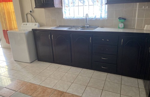 Choiseul Apartment | Comfortable 2-Bedroom Apartment with Free Parking
