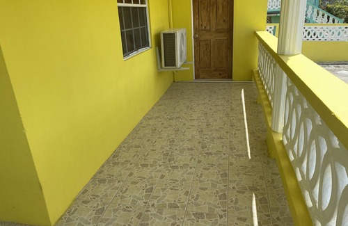 Choiseul Apartment | Comfortable 2-Bedroom Apartment with Free Parking