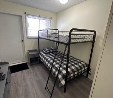 East Kootenay Apartment | Cozy 2-Bedroom Condo Steps from Downtown Attractions