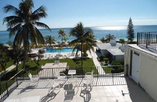 Williams Town Condo | Beautiful Ocean View Condo with Pool and Spa Amenities