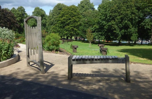 West Bromwich Apartment | Cozy 2 Bedroom Apartment with Parking & Pet-Friendly Perks